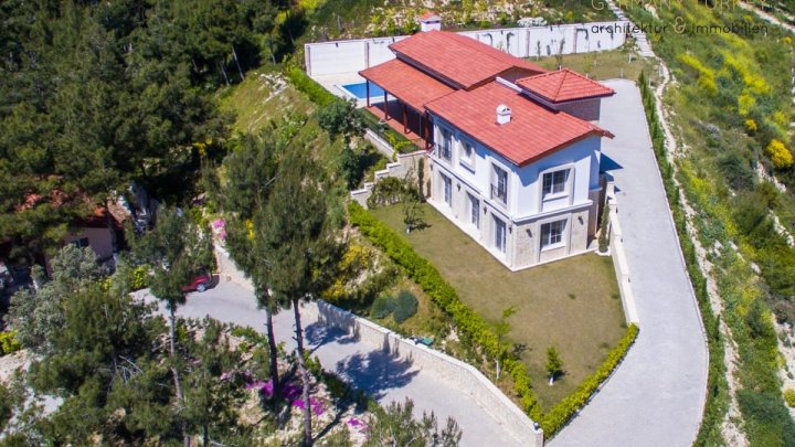 Traumvilla in Soğucak_nur 10 Minuten von Kusadasi entfernt